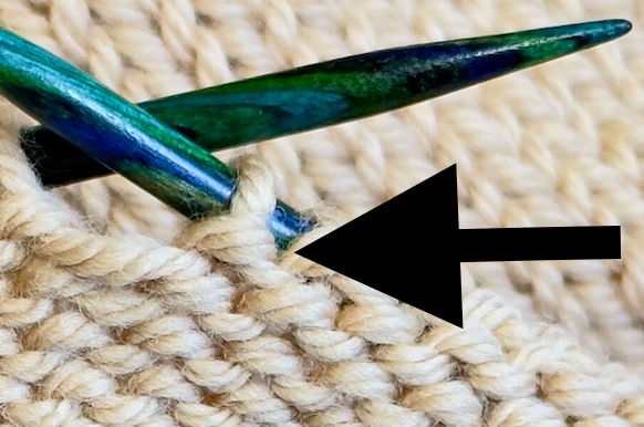 Purl stitch with bump in front